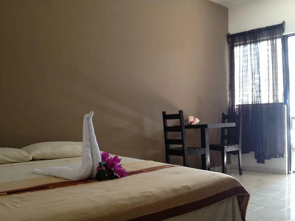 Hotell Luna Llena Tulum