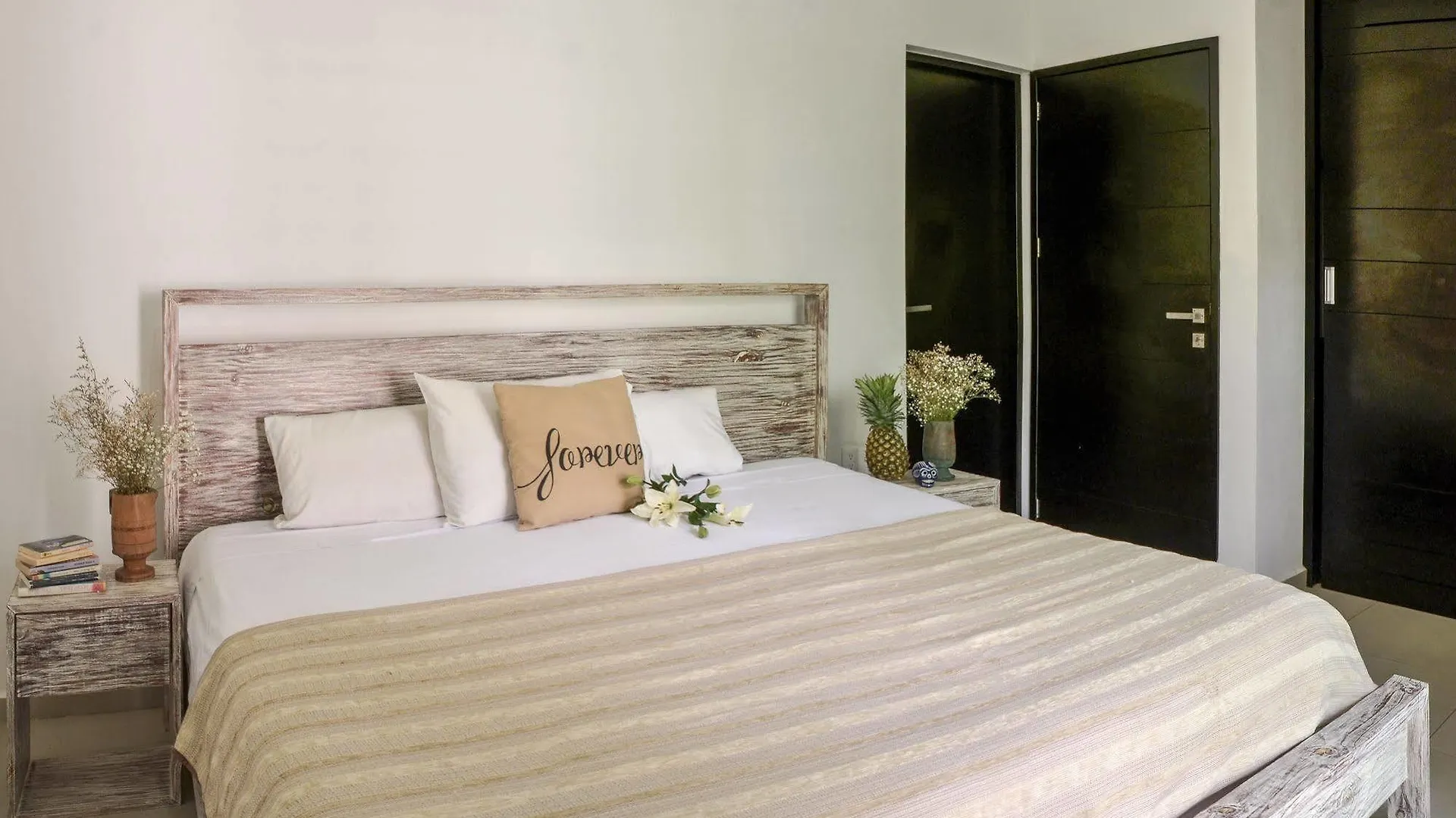 Hotell Luna Llena Tulum