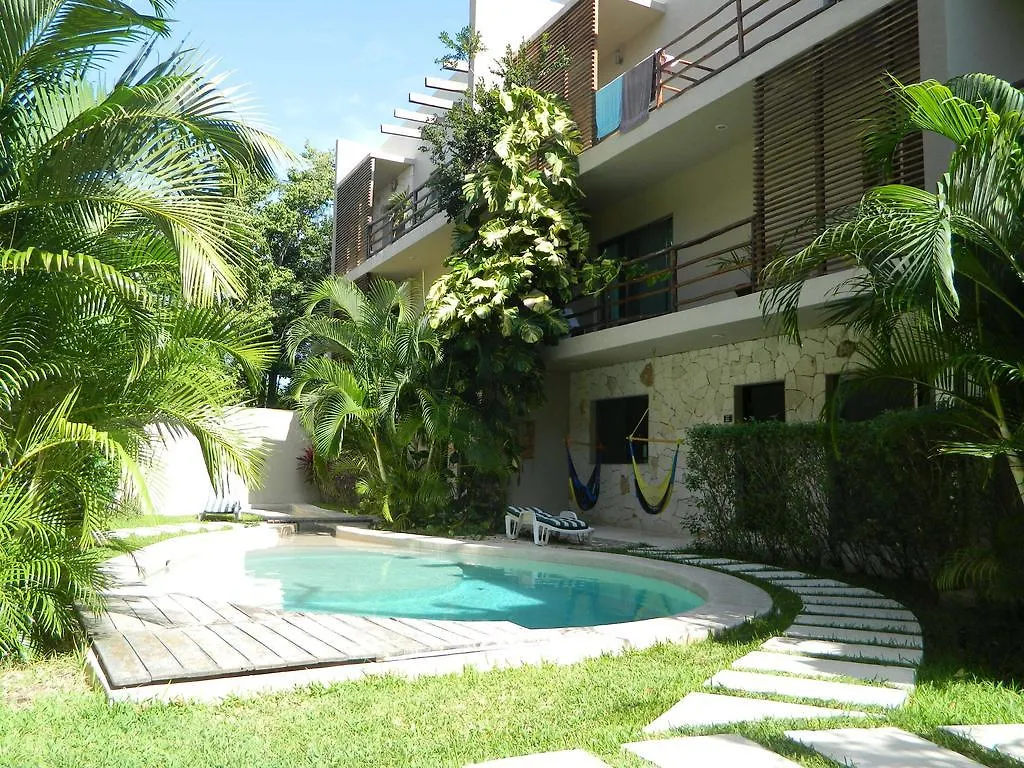 Hotell Luna Llena Tulum